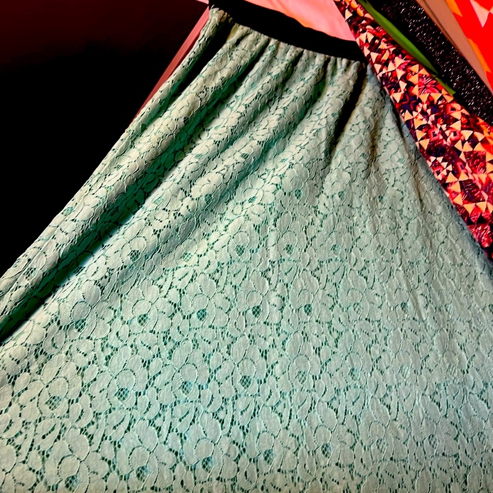 Lula Roe teal lace skirt